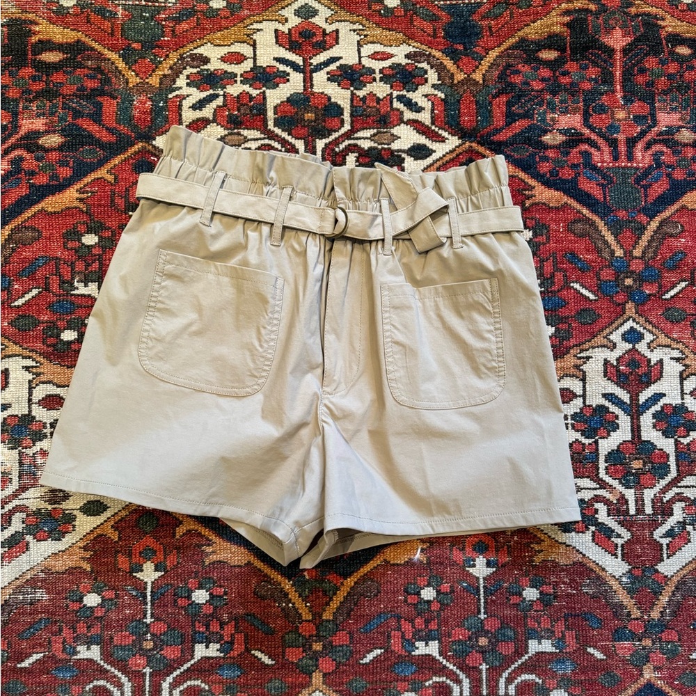 AVEC LES FILLES Khaki Shorts • S
